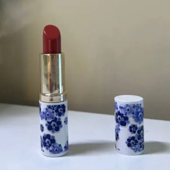 Estee Lauder Makeup Set with Blue Floral Bag - Picture 2 of 5